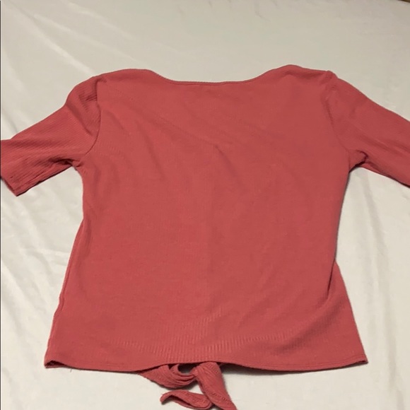 Button up shirt - Picture 3 of 3